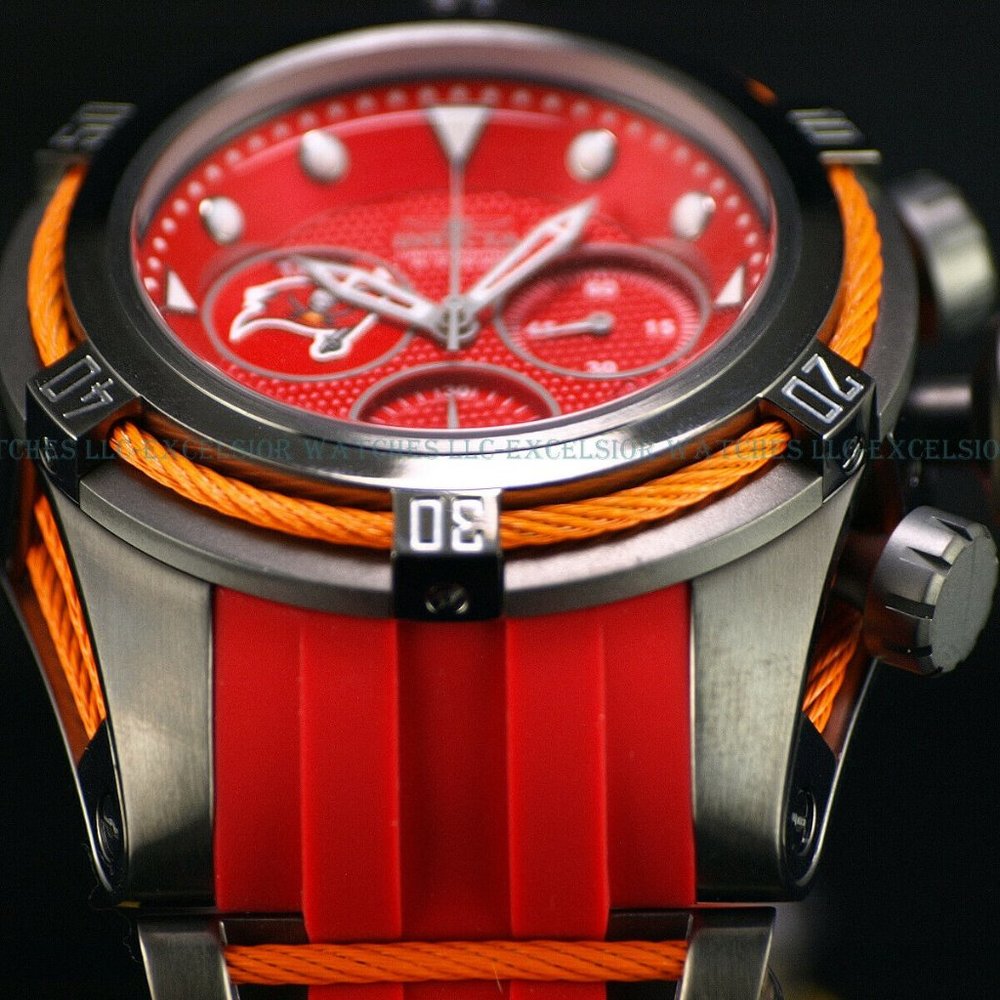 Invicta NFL Tampa Bay Buccaneers Swiss Bolt Zues - Picture 8 of 10